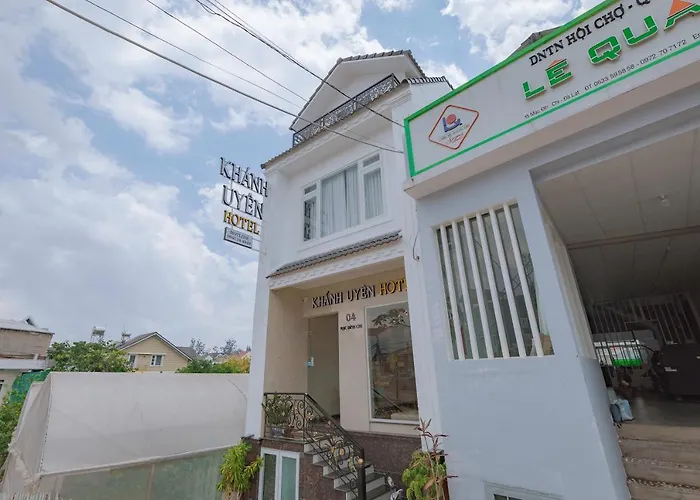 Khanh Uyen 1 Hotel